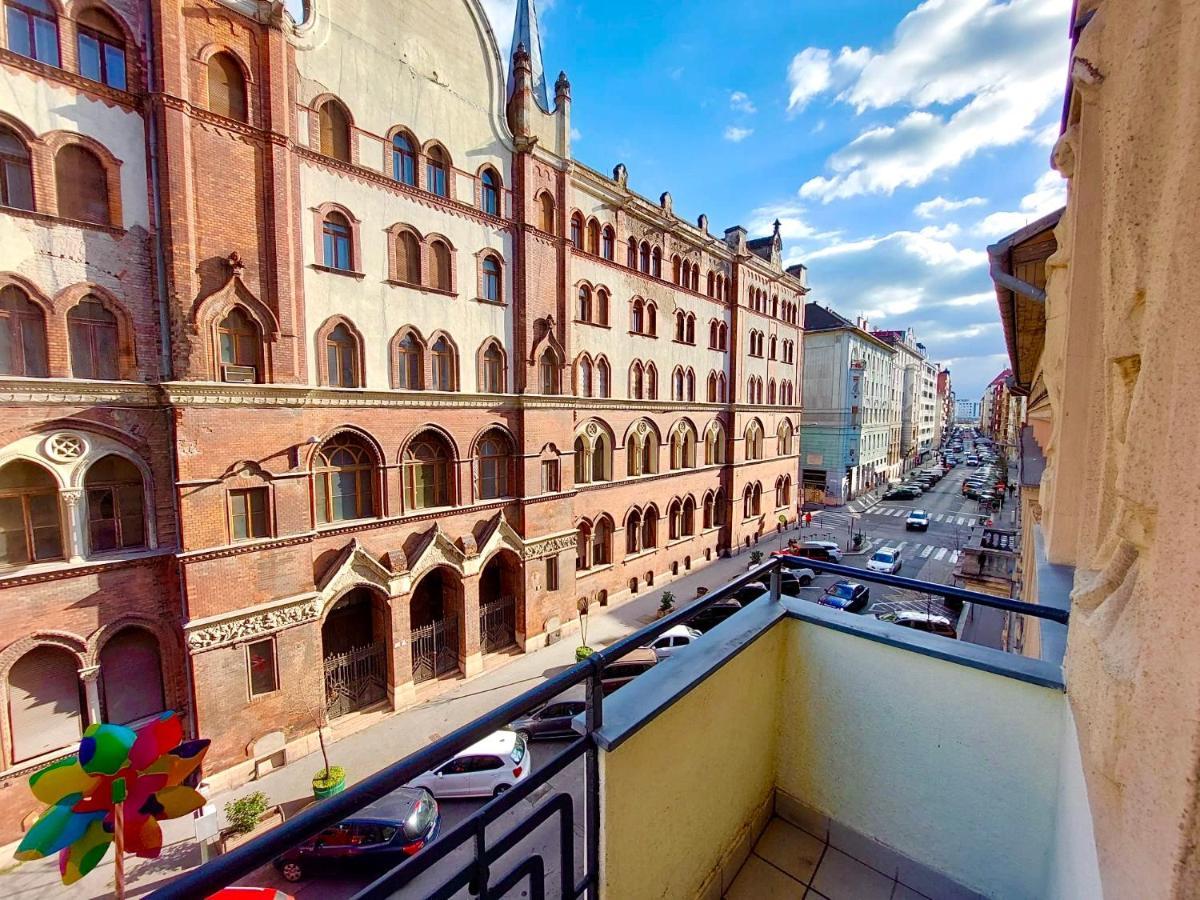 Apartment Vivi 2 *